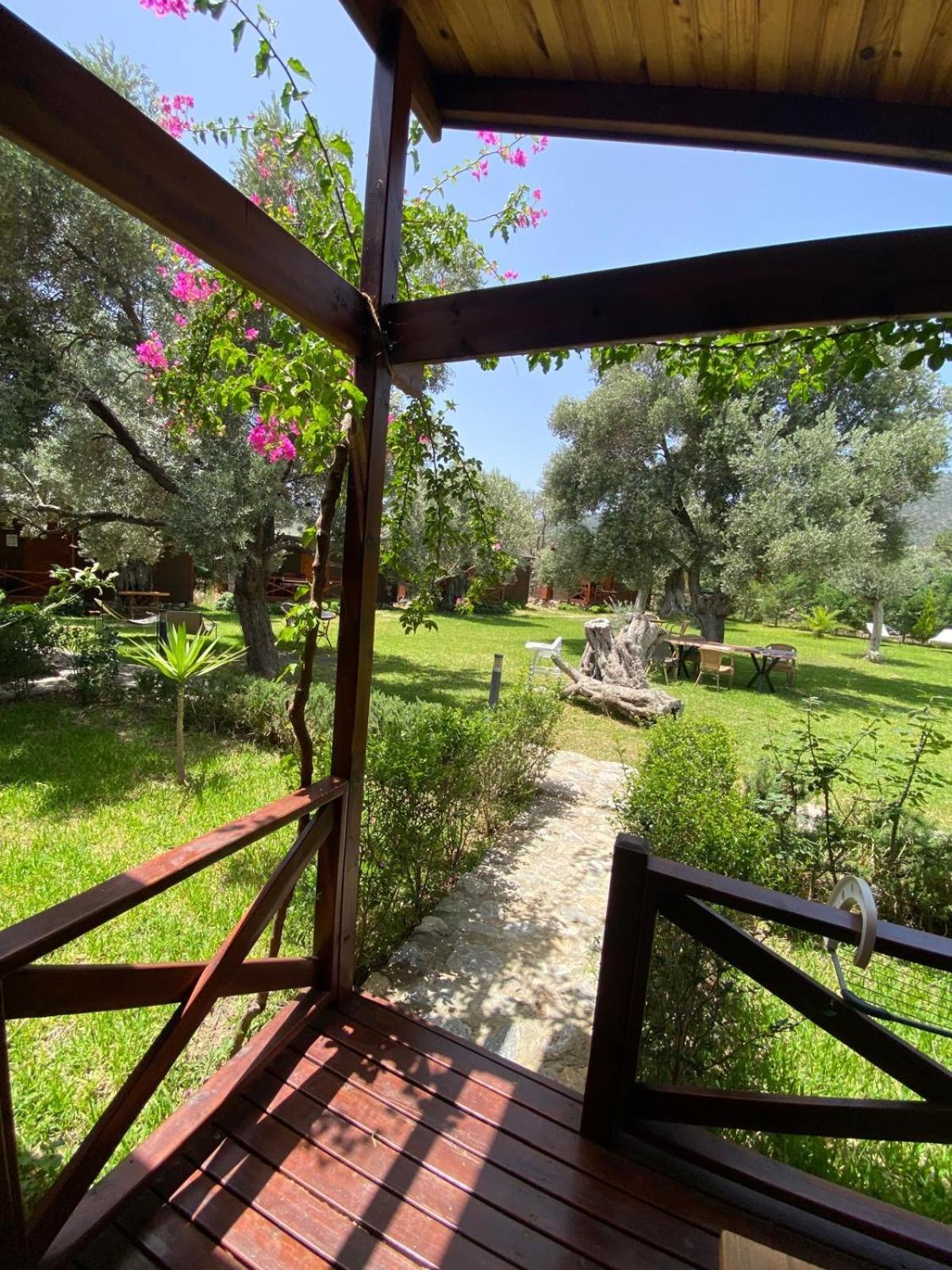 Suzi'Nin Bahcesi Bungalov Evler Datça Exterior foto